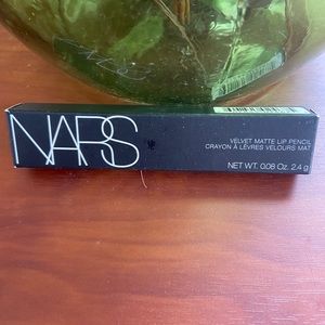 Nars velvet matte lip pencil